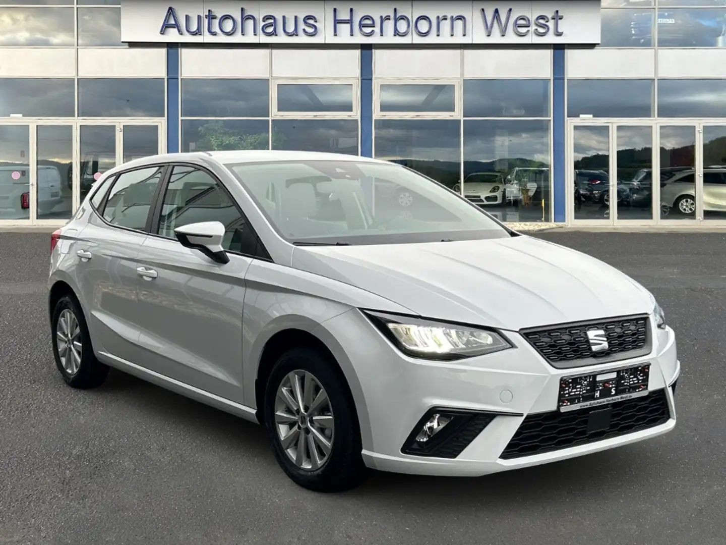 SEAT Ibiza 1.0 MPI Reference LED Klima Allwetterreifen Full L Blanc - 2