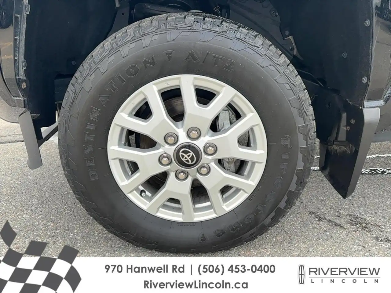 Toyota Tacoma снимка Toyota Tacoma