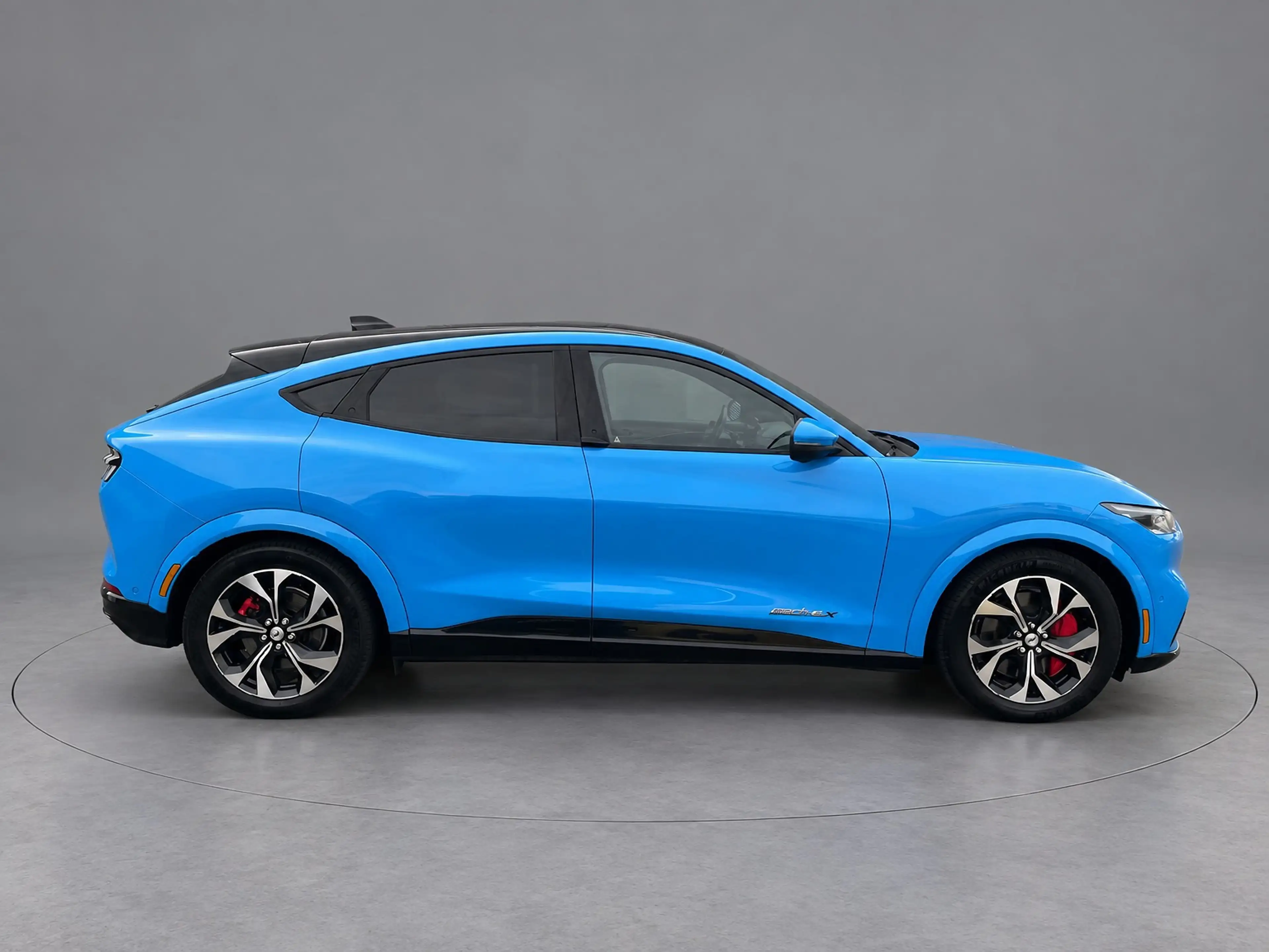 Ford Mustang Mach-E Extended First Edition AWD 98 kWh * NIEUWSTAAT* * — photo 4