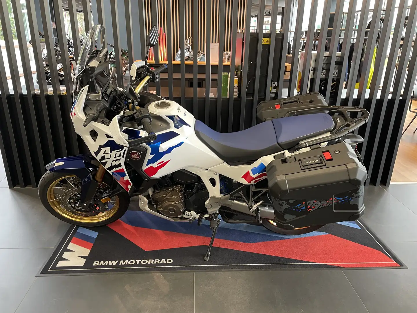 Honda CRF 1100 CRF1100L Africa Twin  CRF 1100 Afrika Twin Adventu Weiß - 2