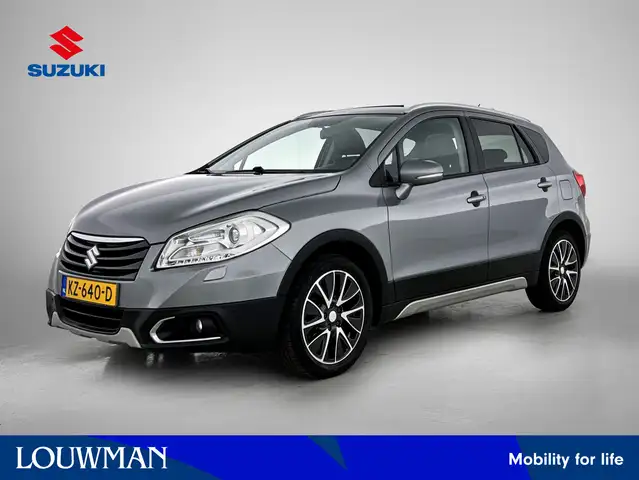 Suzuki SX4 S-Cross 1.6 High Executive | Trekhaak | Panoramadak |