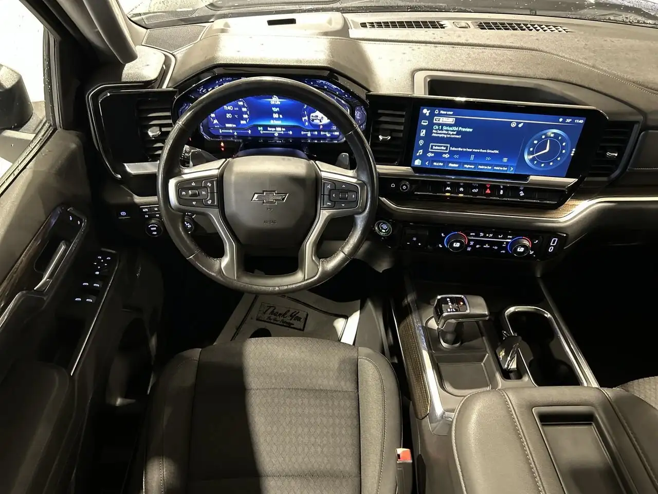 Chevrolet Silverado 1500 снимка Chevrolet Silverado 1500