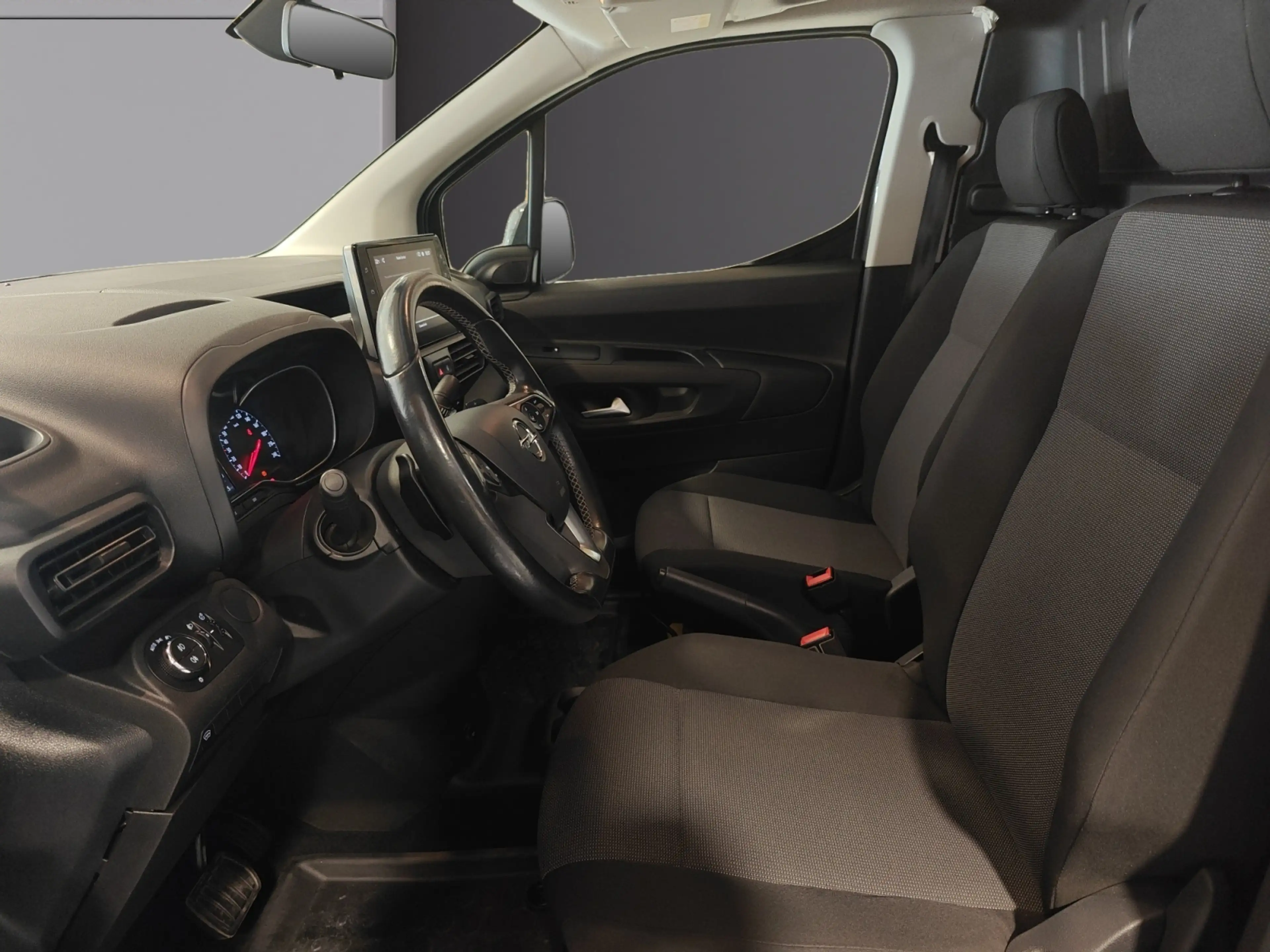 Opel Combo Life Combo Life 1.5 D Edition — photo 8