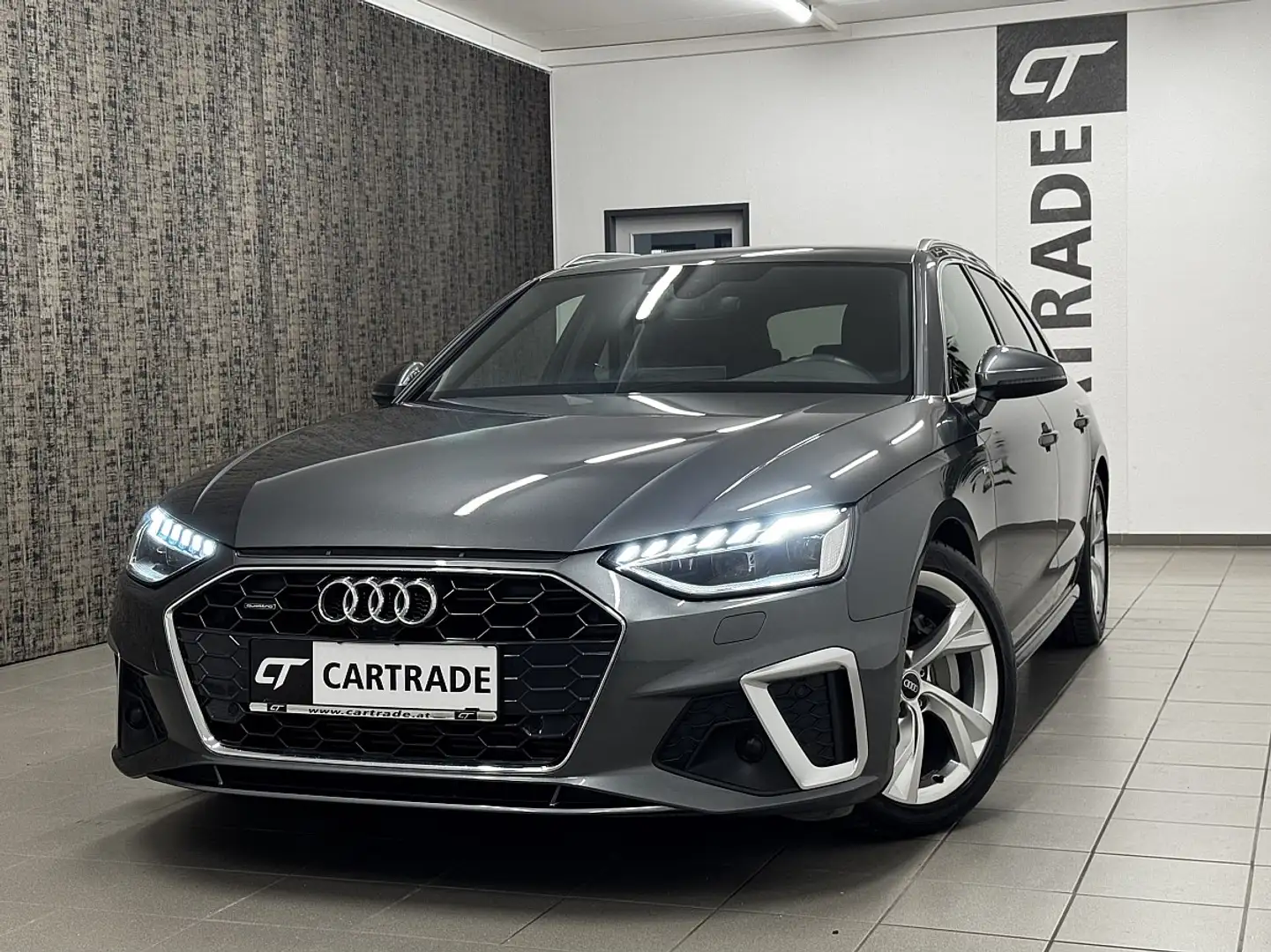 Audi A4 Avant 40 TFSI quattro 2xS-line S-tronic / MATRI... Grau - 1