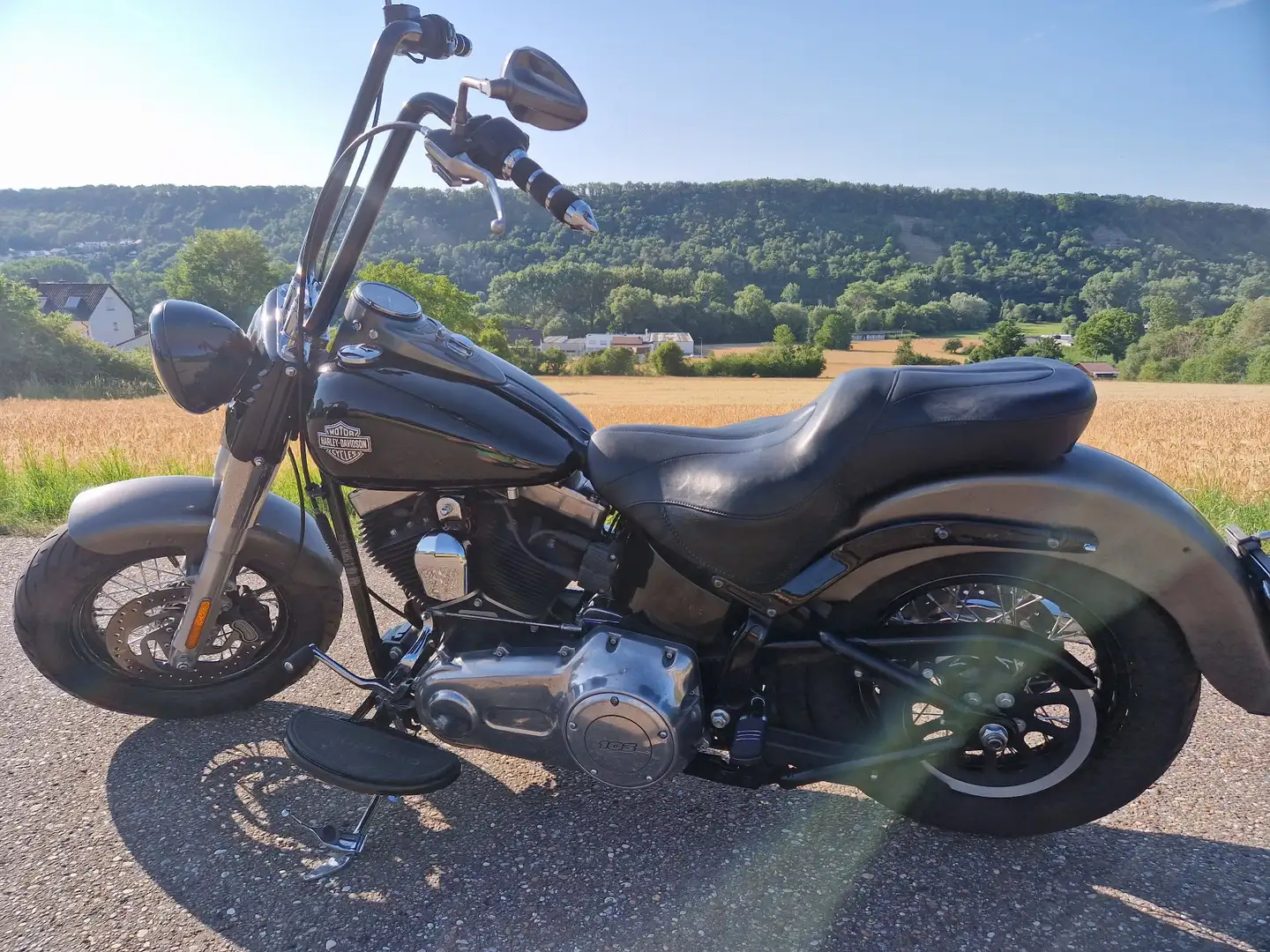 Harley-Davidson Softail Slim Schwarz - 2