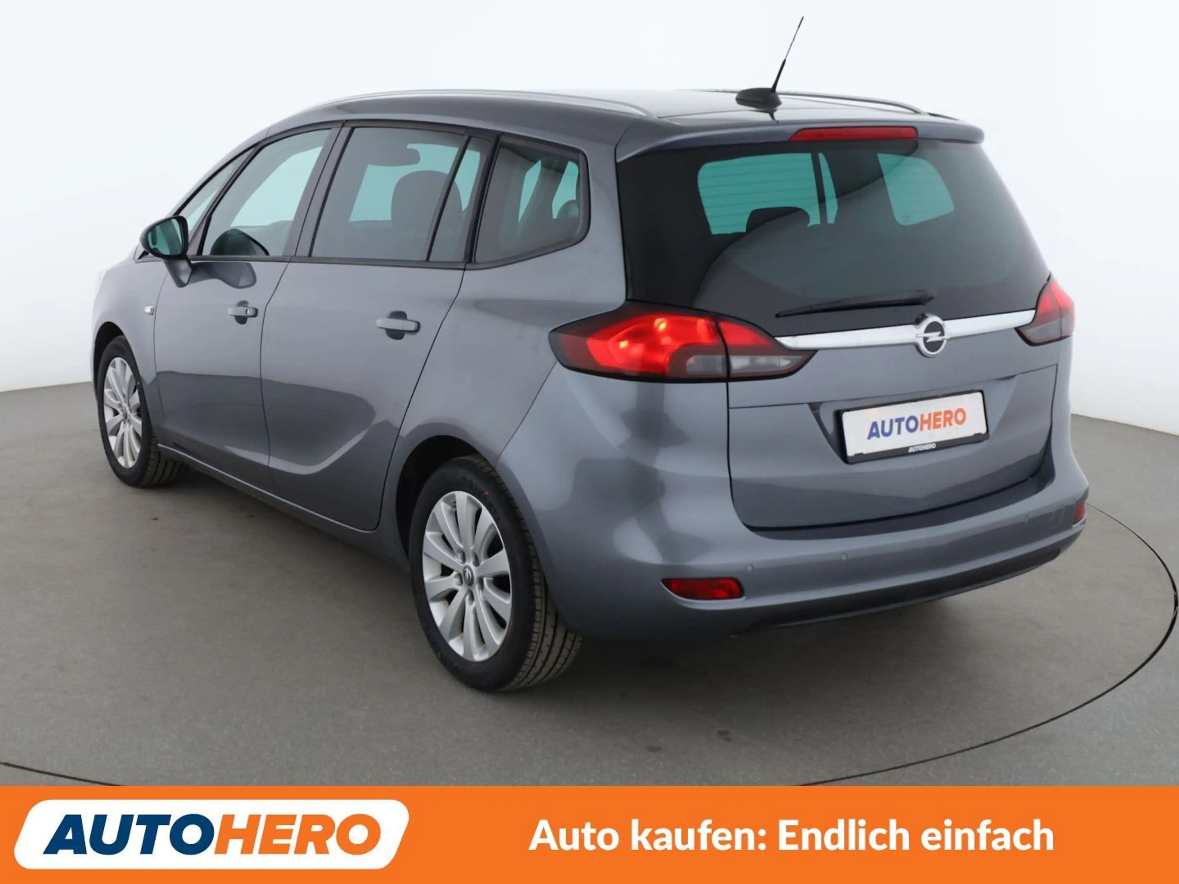 Opel Zafira Tourer 1.4 Turbo ON*NAVI*TEMPO*PDC* — photo 4