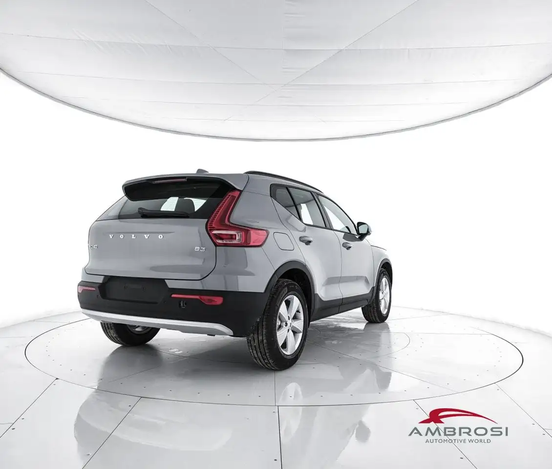 Volvo XC40 2026