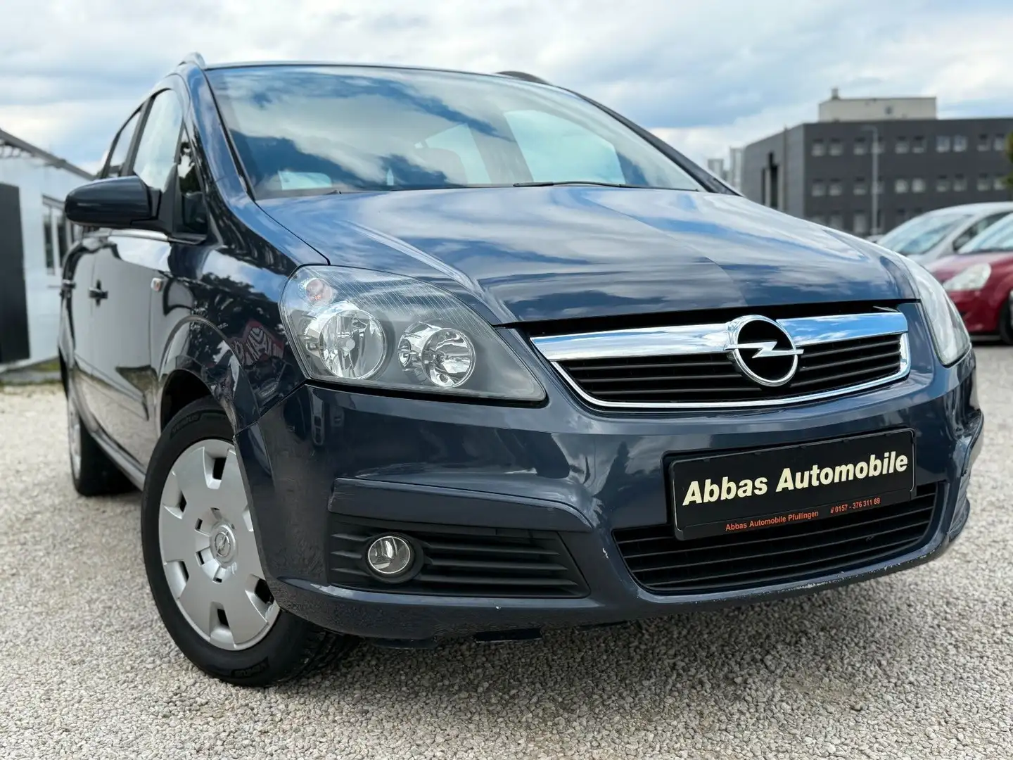 Opel Zafira 1.8 B 1.Hand, AHK, 7-Sitzer, Scheckheft Bleu - 2