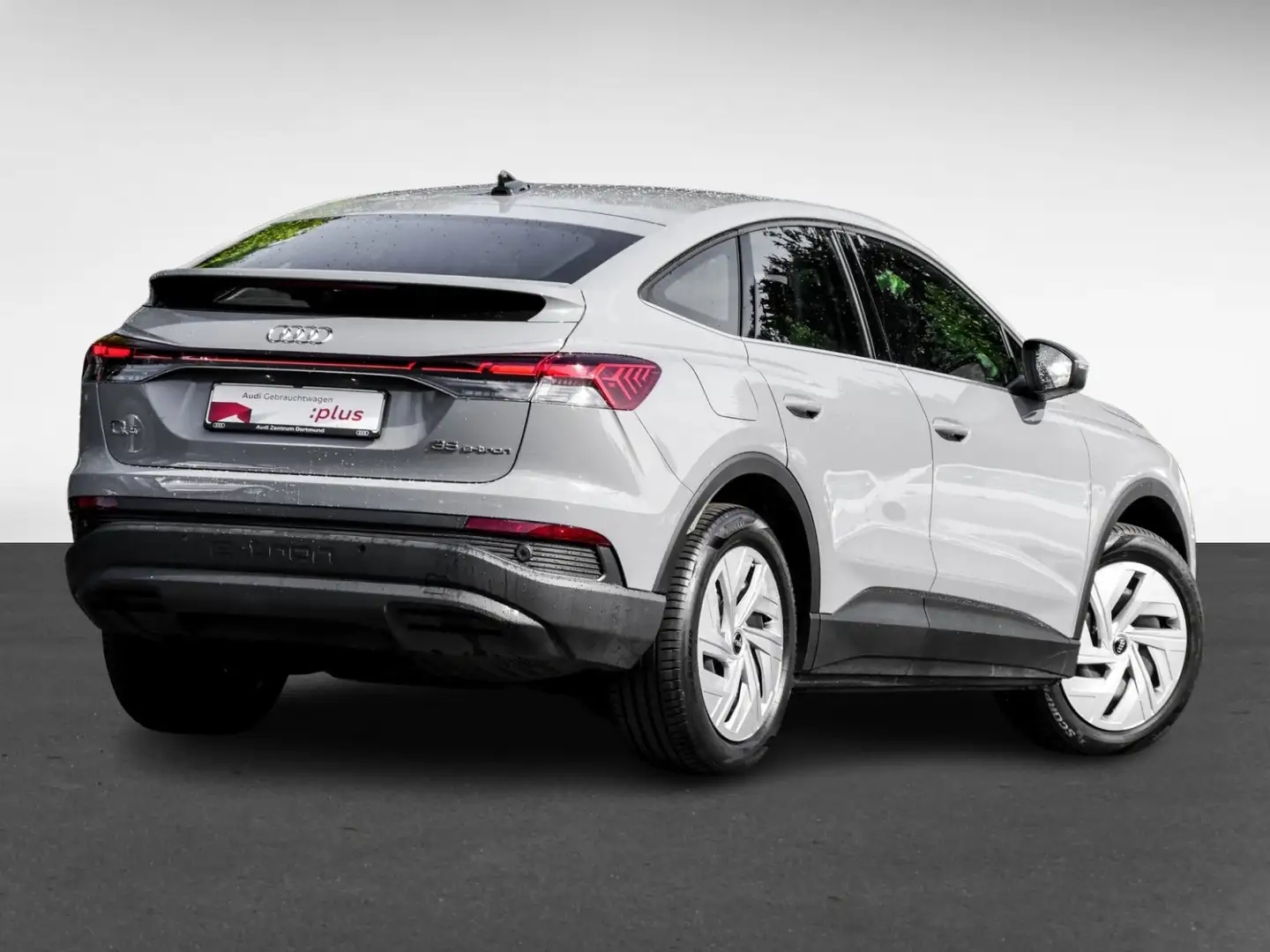 Audi Q4 e-tron Sportback 35 eKLAPPE BLUETOOTH DAB+ Grau - 2
