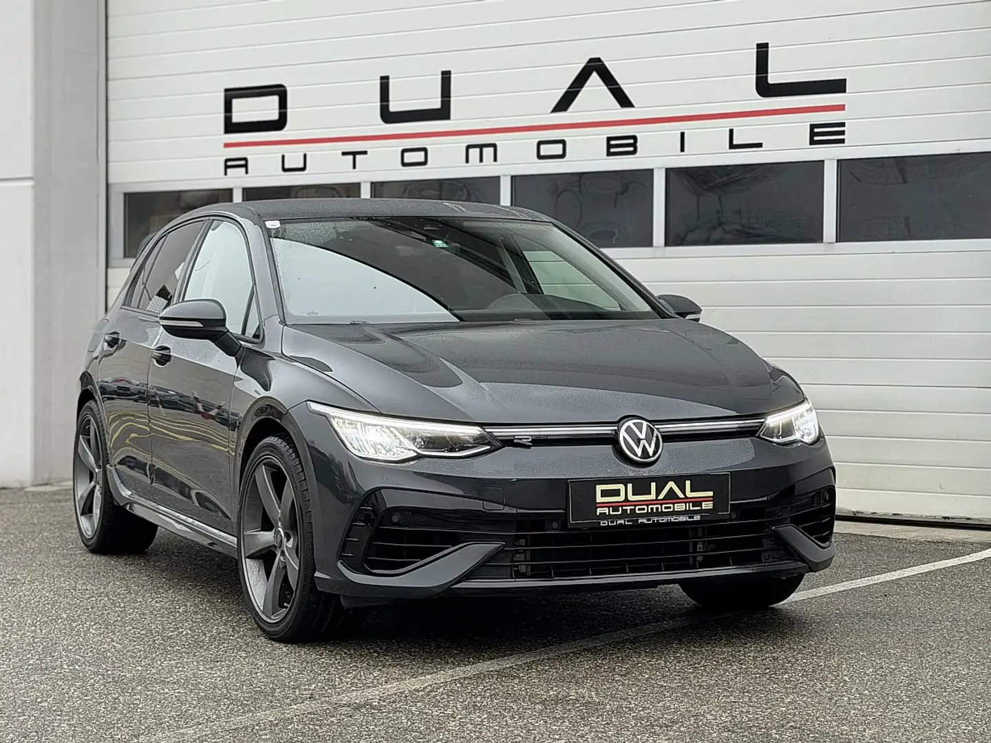 Volkswagen Golf 2,0 TDI | R LINE Grau - 2