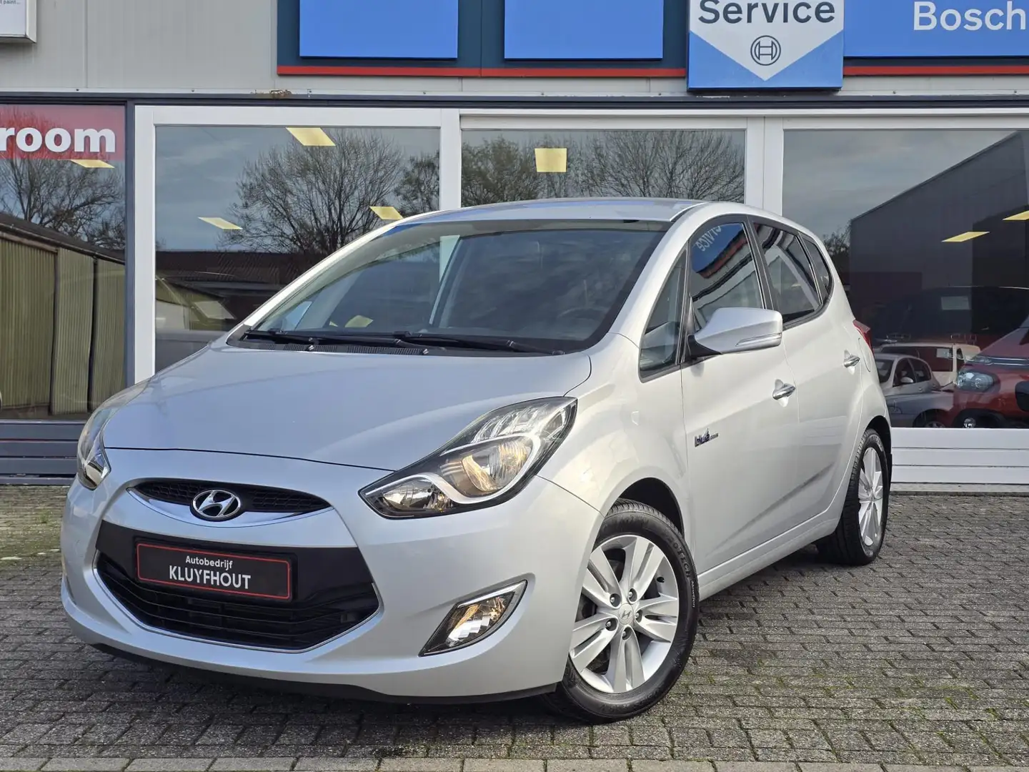 Hyundai iX20 1.6i i-Vision Grijs - 2