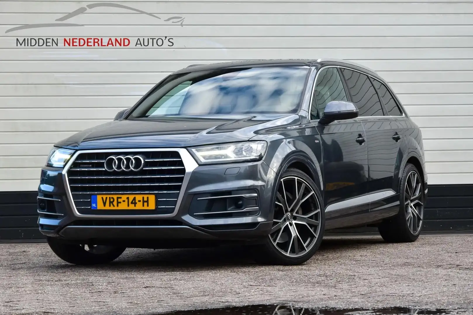 Audi Q7 3.0 TDI * GRIJS KENTEKEN * TREKHAAK * Grijs - 1