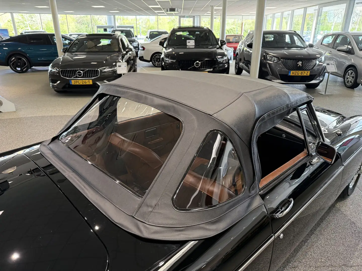 MG MGB 1.8 Roadster, LHD, Orig. chroom bumper, Overdrive, Negro - 2