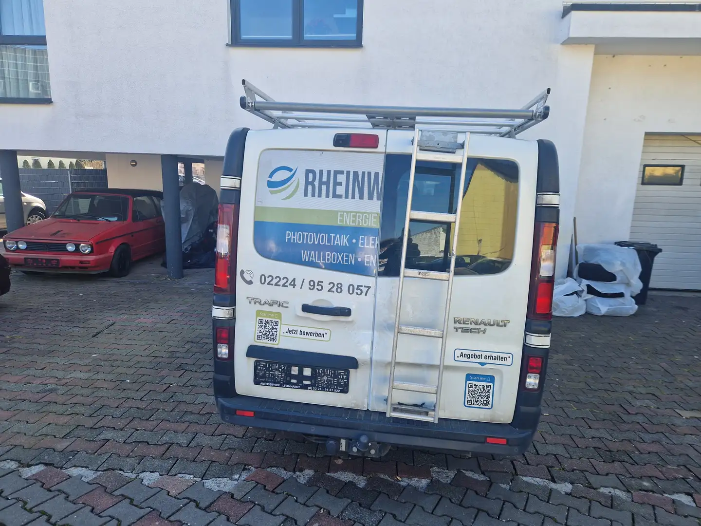 Renault Trafic Weiß - 2