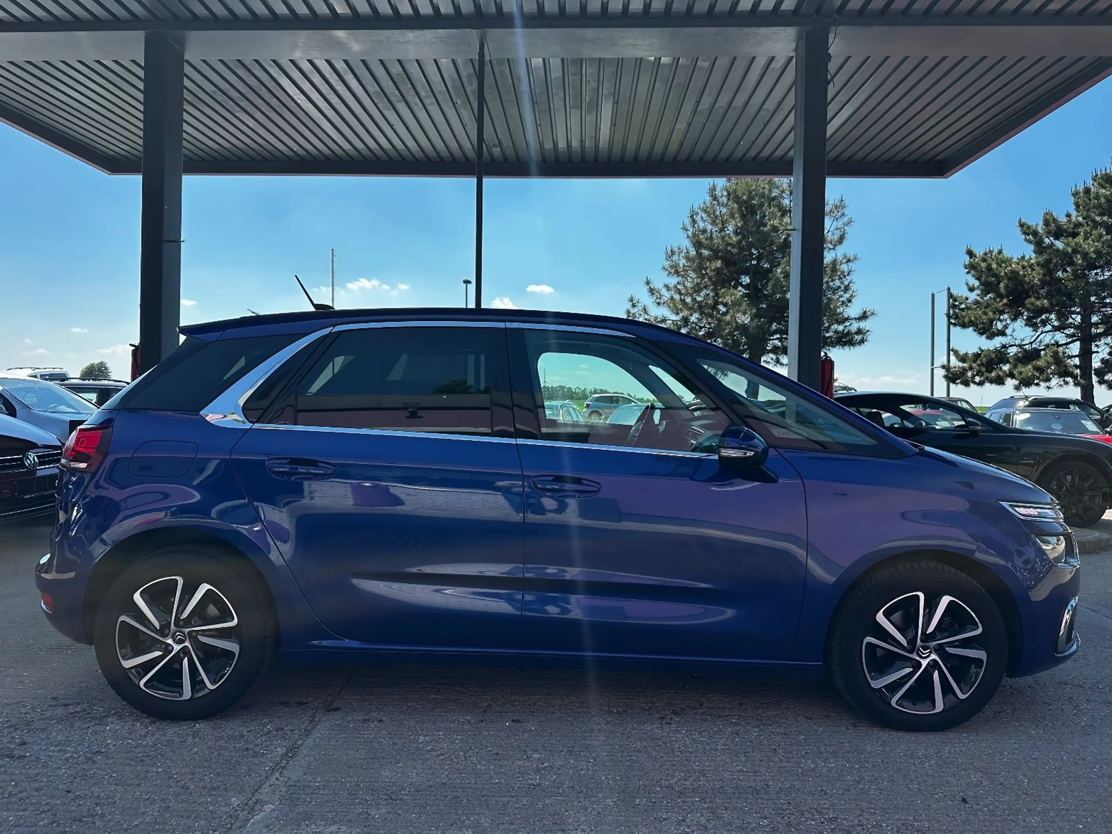 Citroen C4 Picasso /Spacetourer Shine "360° Kamera" — photo 6