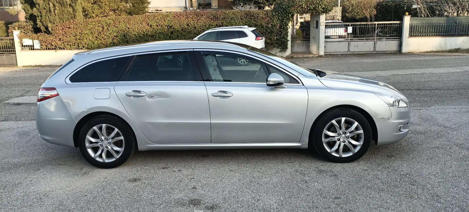 Peugeot 508 SW 1.6 thp Active Ciel 156cv - 2