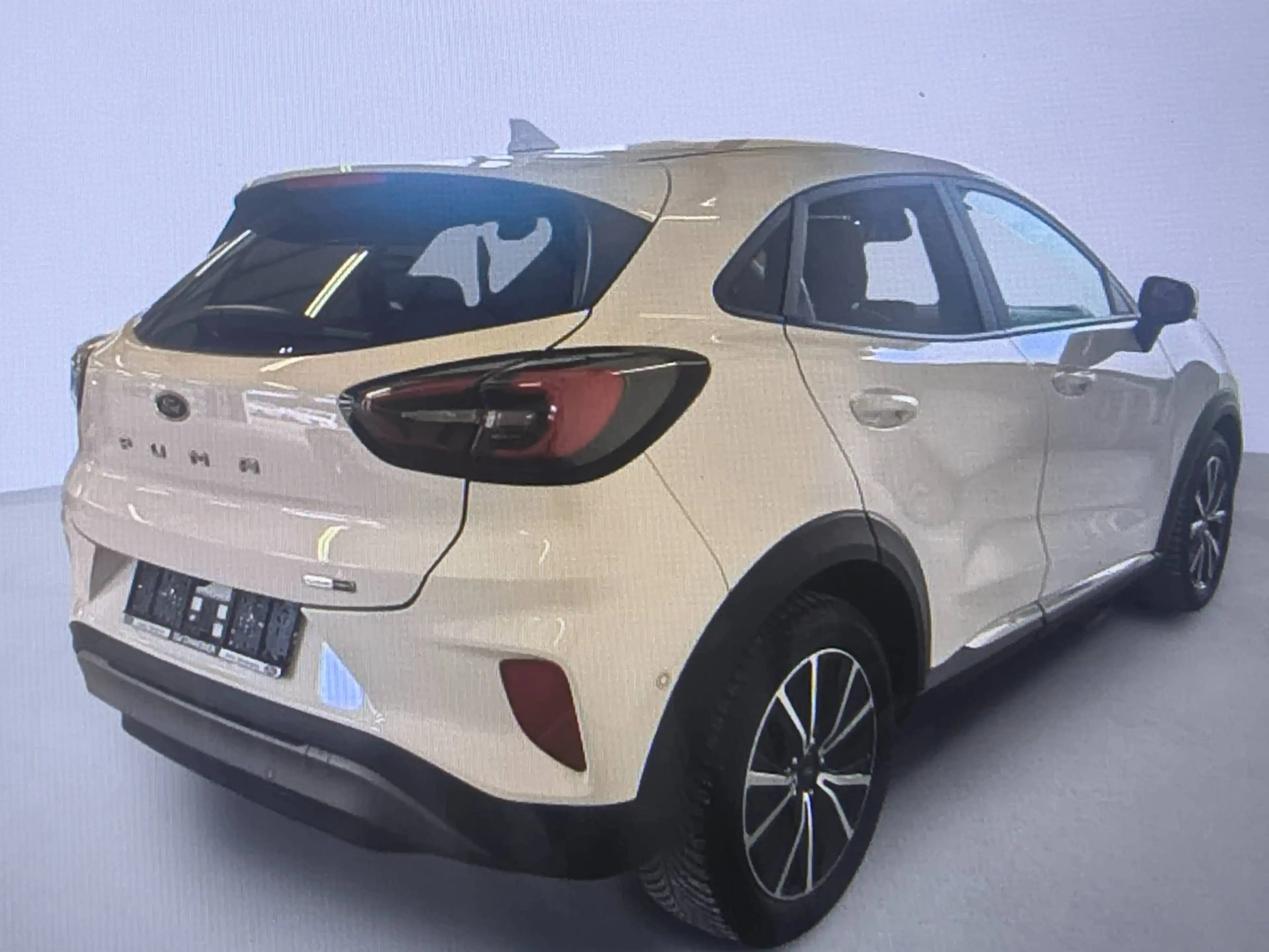 Ford Puma Titanium X — photo 2
