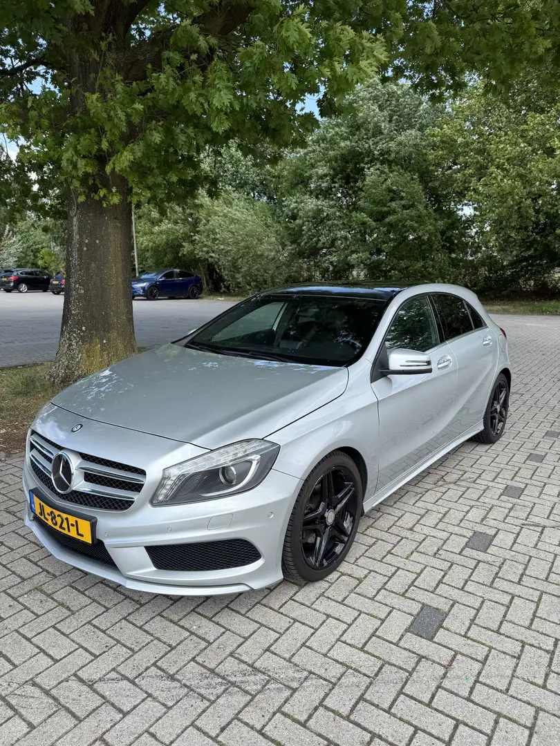 Mercedes-Benz A 200 Ambition Grijs - 1