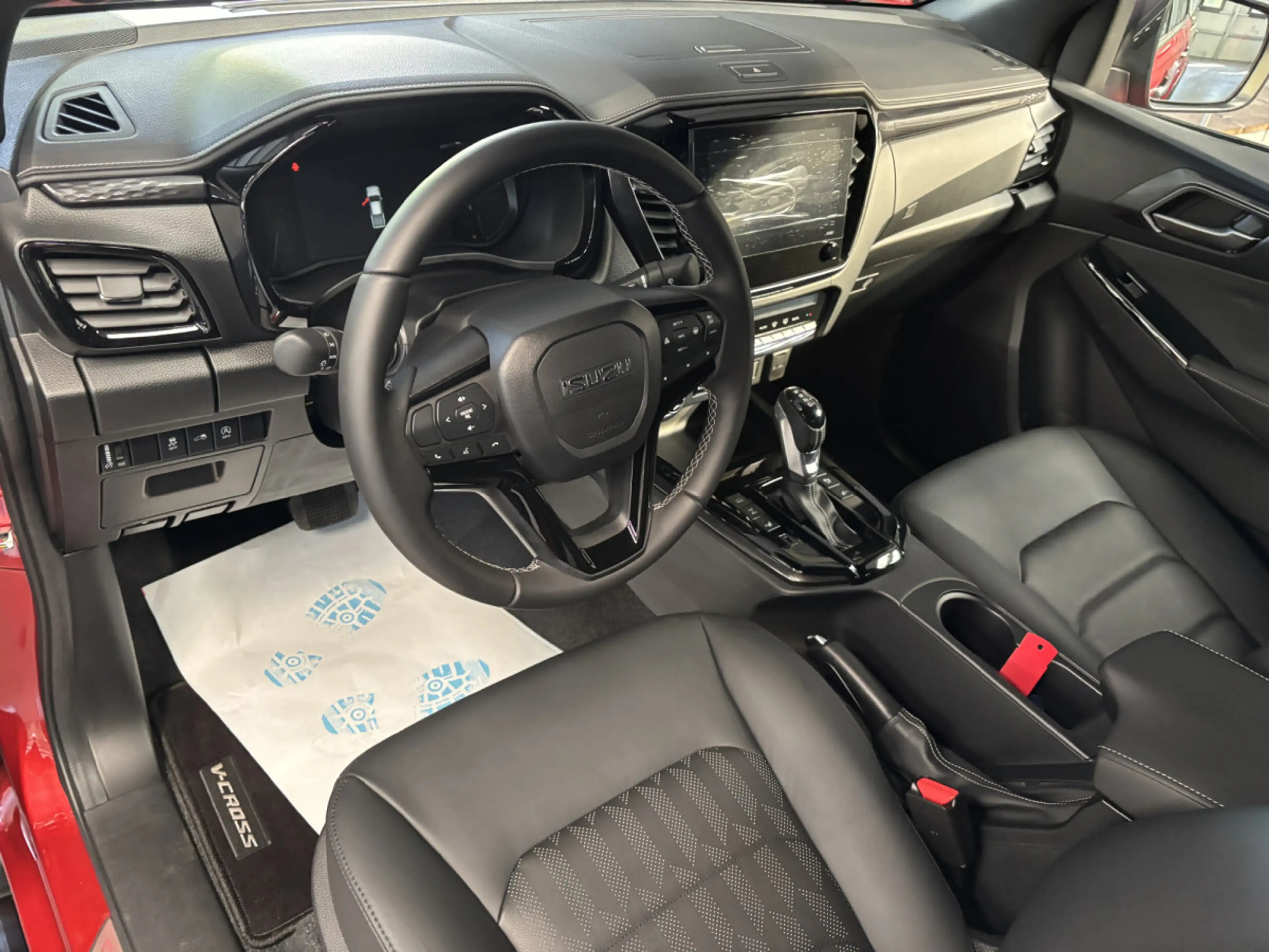 Isuzu D-Max Double Cab 1.9 V-Cross 163HP — photo 10