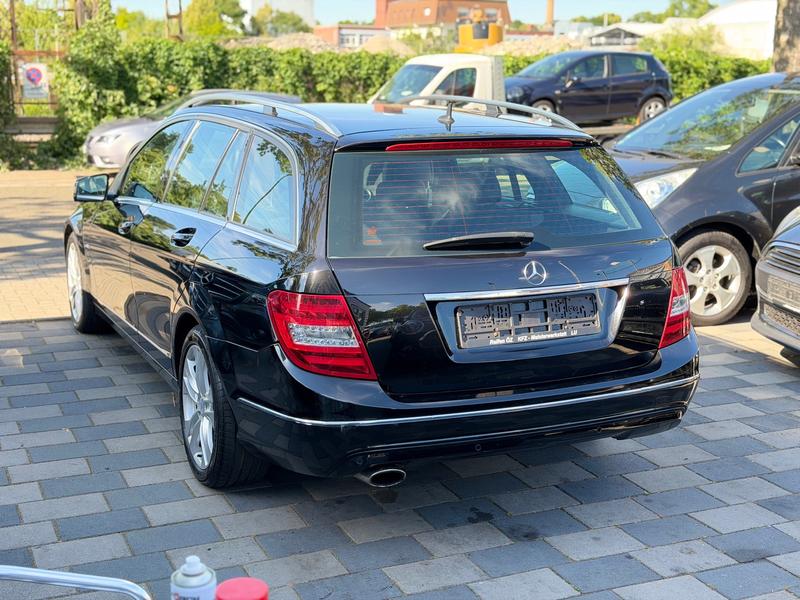 Mercedes-Benz C 250 C 250T/Navi/Xenon/Leder/BlueEfficiency — photo 7
