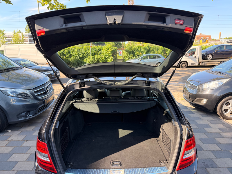 Mercedes-Benz C 250 C 250T/Navi/Xenon/Leder/BlueEfficiency — photo 8