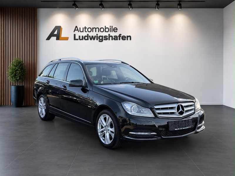 Mercedes-Benz C 250 C 250T/Navi/Xenon/Leder/BlueEfficiency