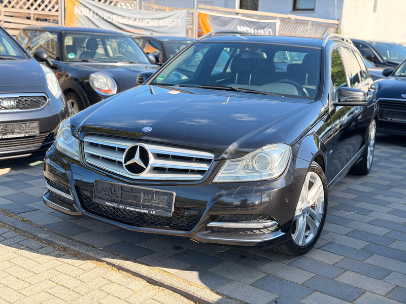 Mercedes-Benz C 250 C 250T/Navi/Xenon/Leder/BlueEfficiency — photo 3