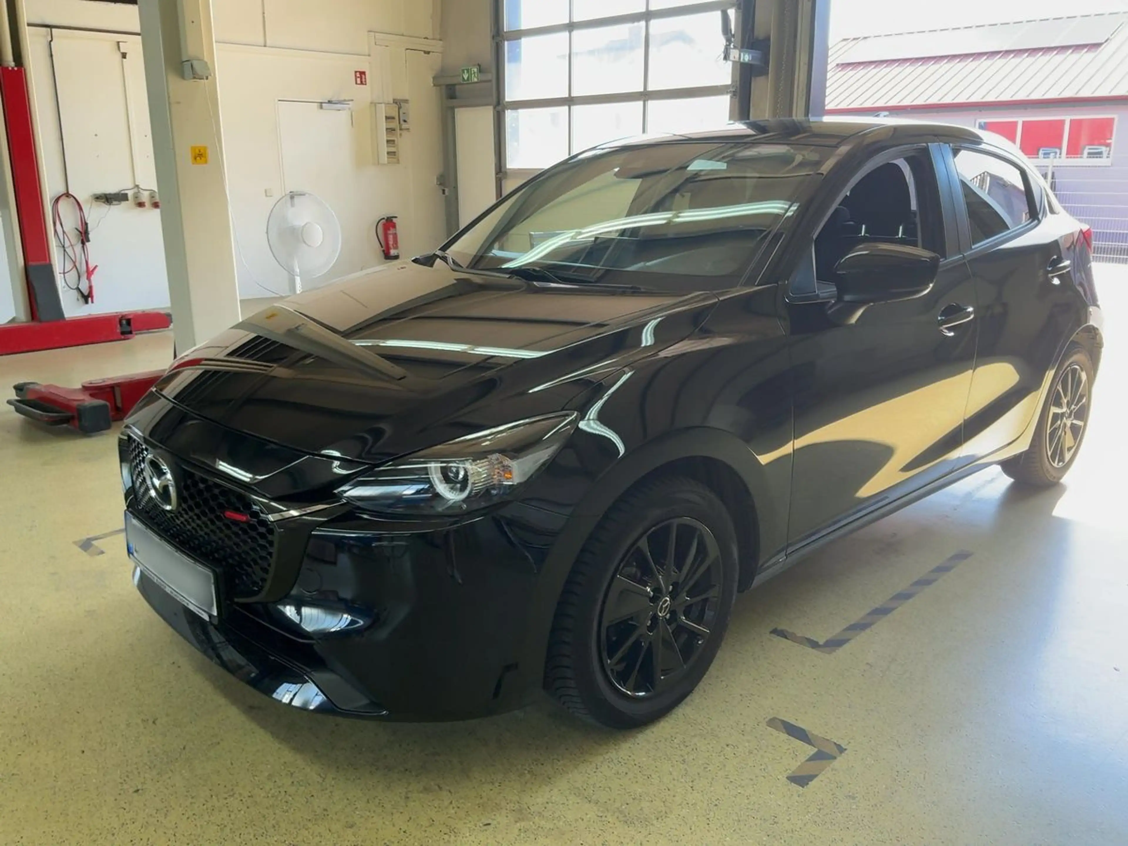 Mazda 2 1.5 90PS M-Hybrid HOMURA/DAB/CARPLAY/KAMERA