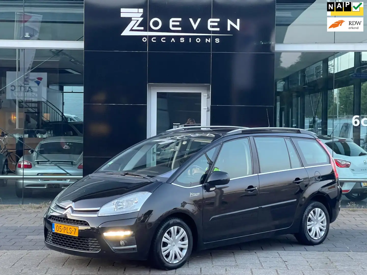 Citroen Grand C4 Picasso 1.6 VTi Image 7p. Чорний - 1