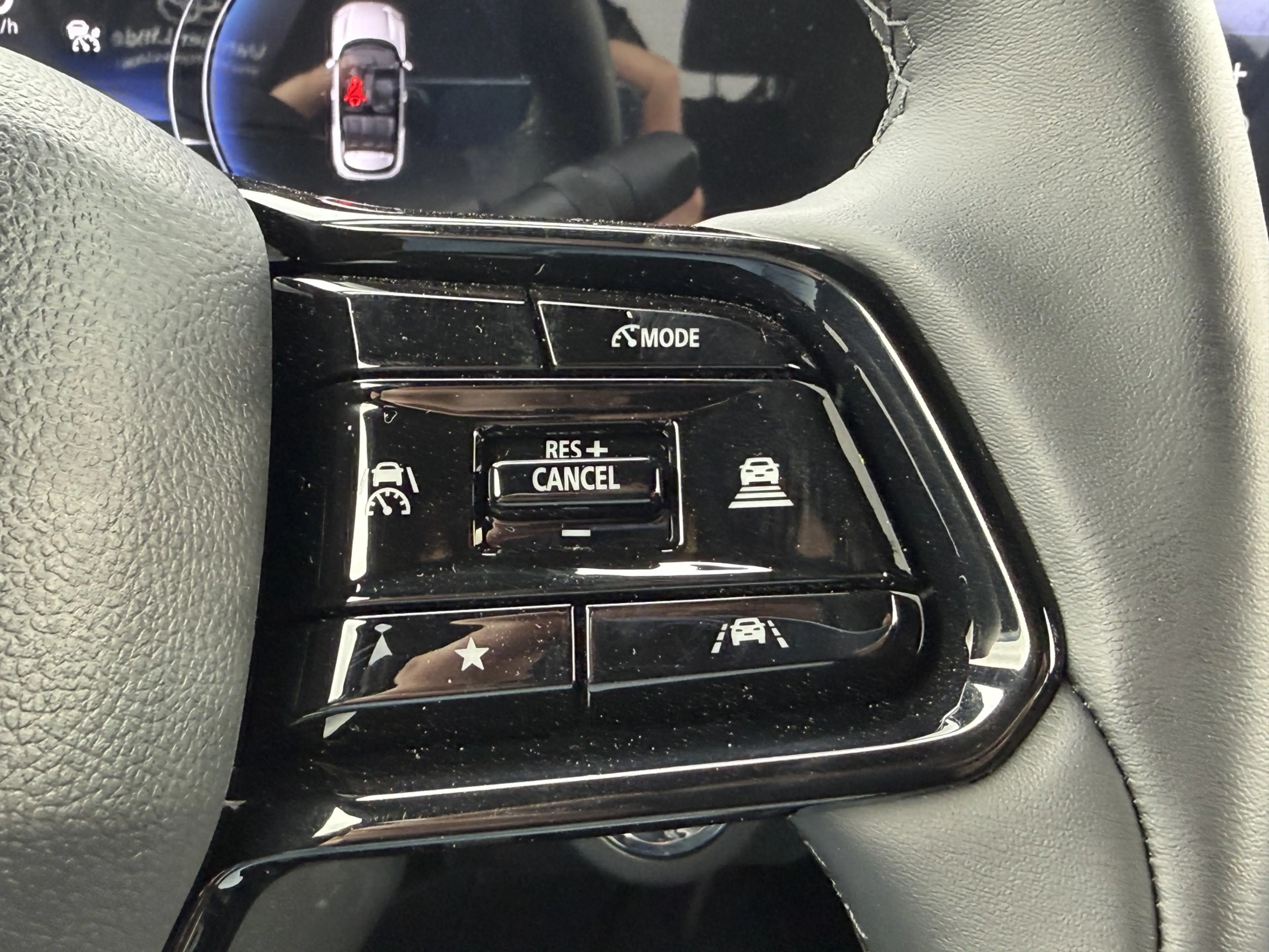 Toyota Urban Cruiser Dynamic 61 kWh Voorraad Nieuw — photo 12