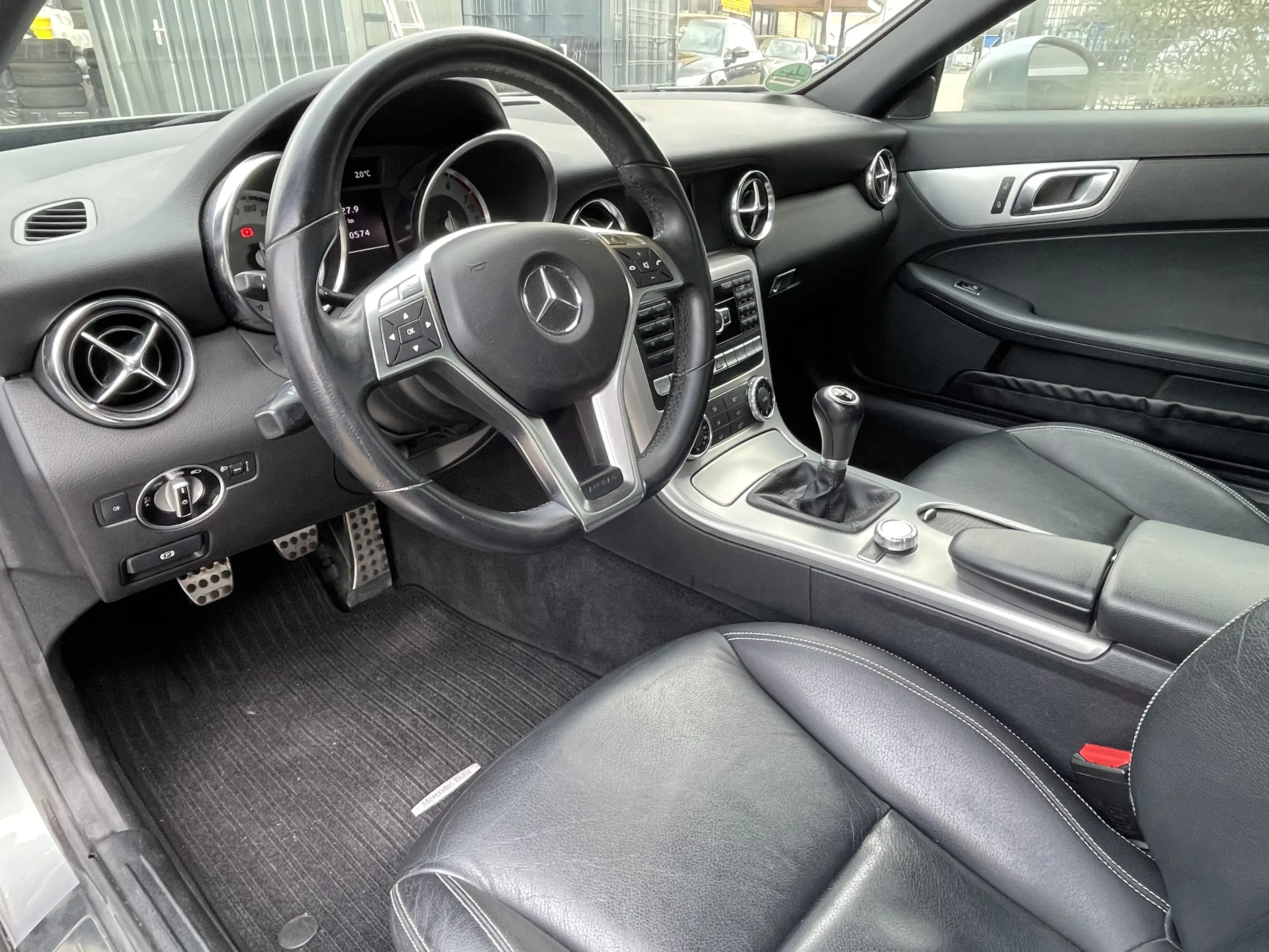 Mercedes-Benz SLK 200 BlueEfficiency 2.Hand Voll S-Heft Leder Navi Top — photo 3