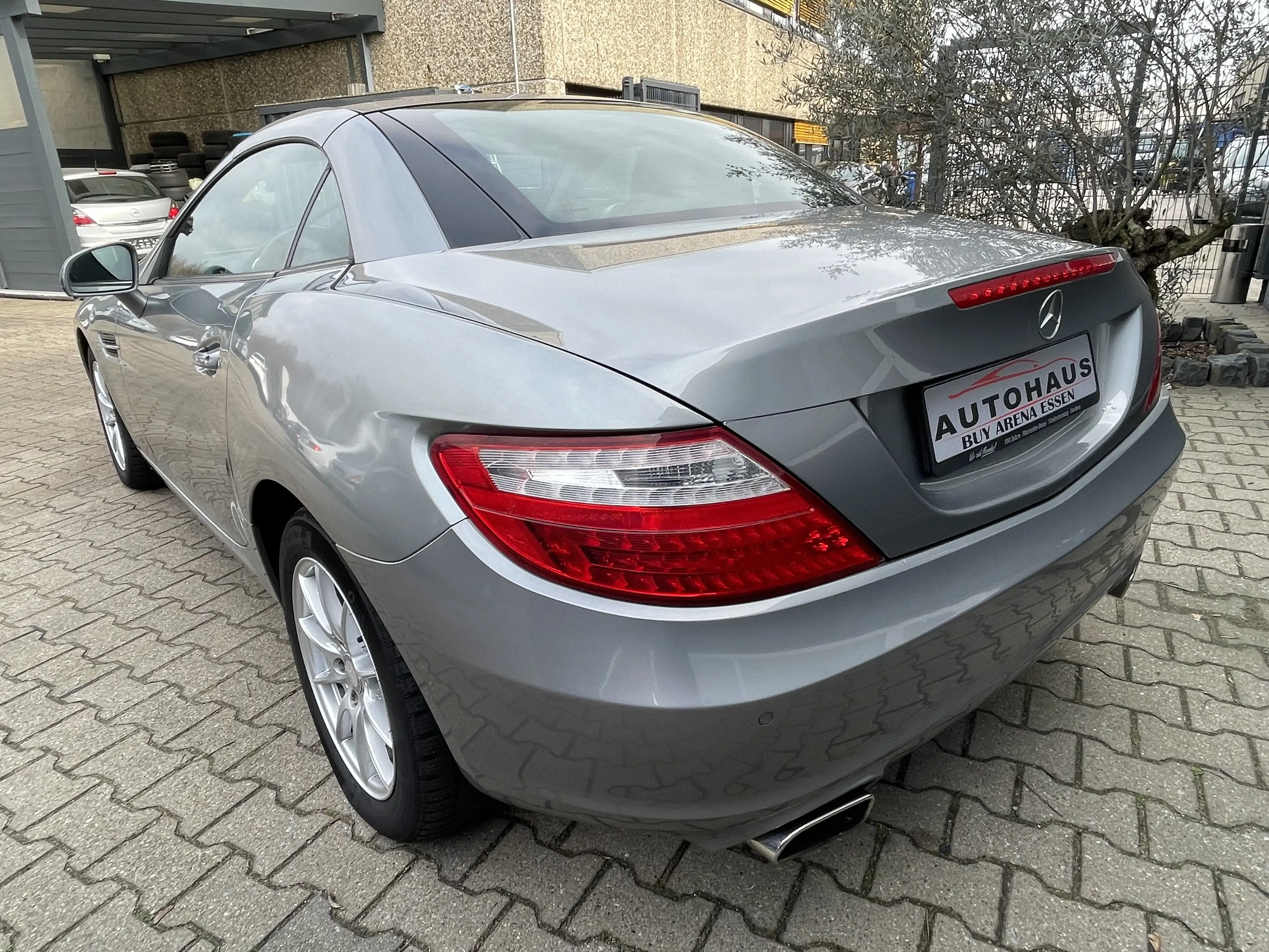 Mercedes-Benz SLK 200 BlueEfficiency 2.Hand Voll S-Heft Leder Navi Top — photo 12