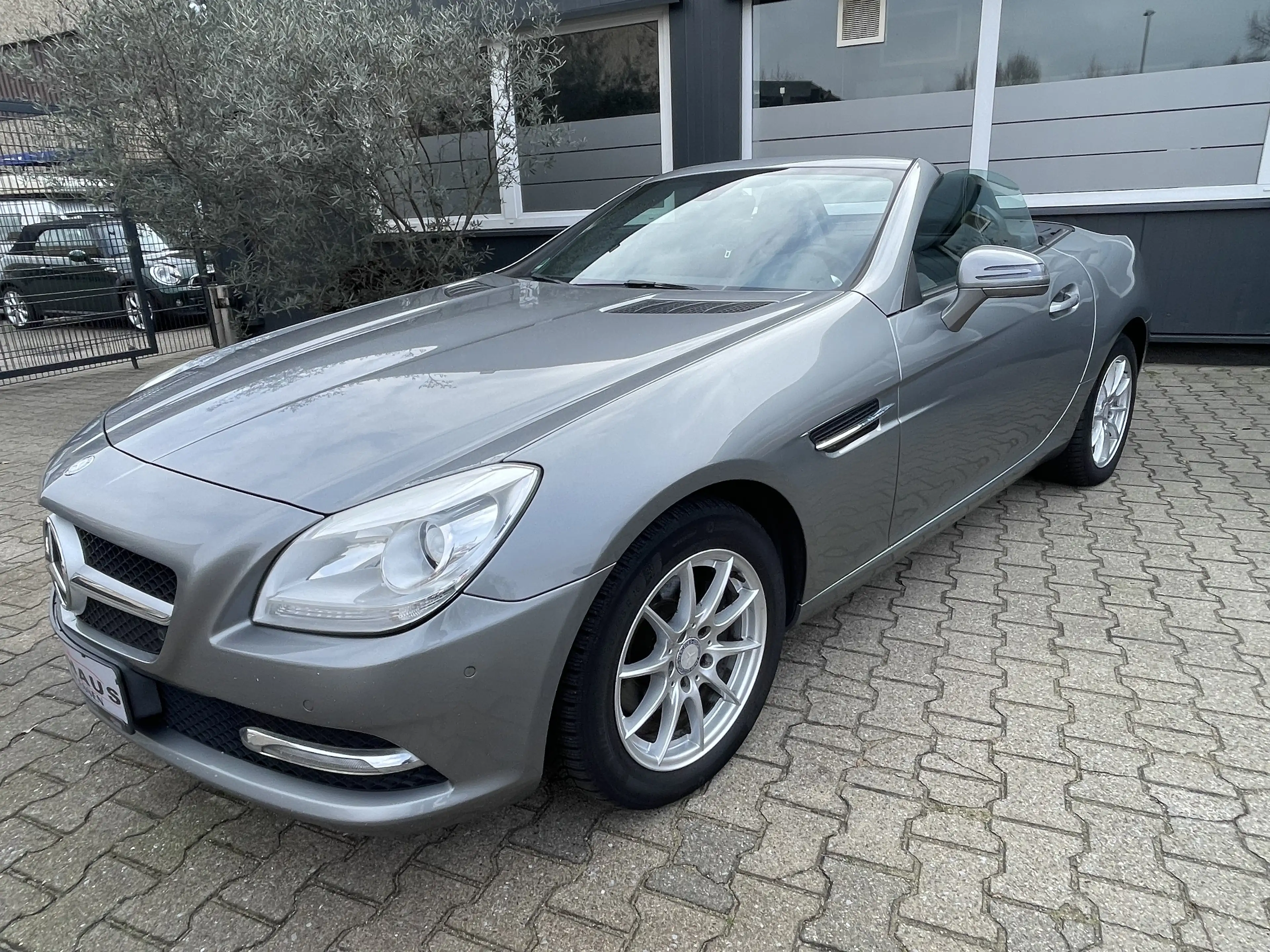Mercedes-Benz SLK 200 BlueEfficiency 2.Hand Voll S-Heft Leder Navi Top — photo 5