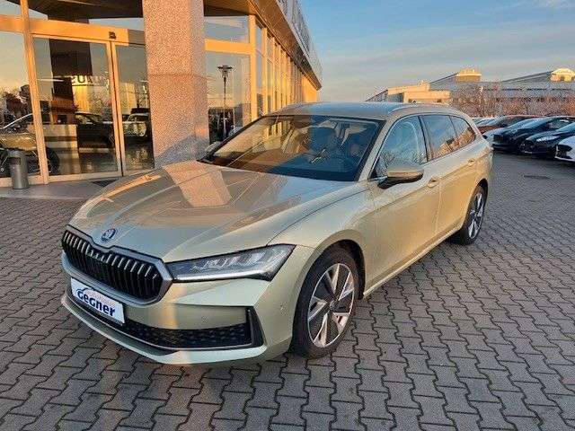Imagine Skoda Superb Combi 150PS DSG Selection Navi