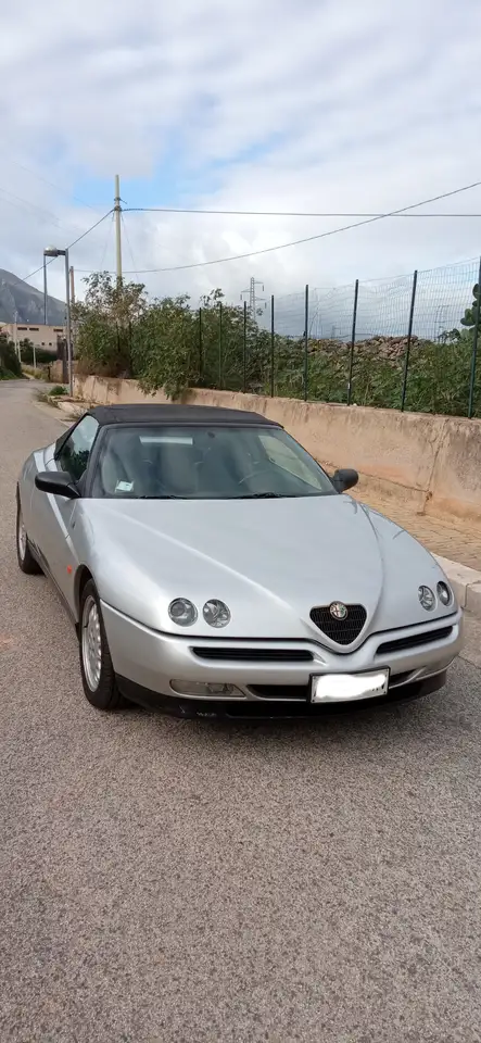 Alfa Romeo Spider 3.0 12v, foto 2