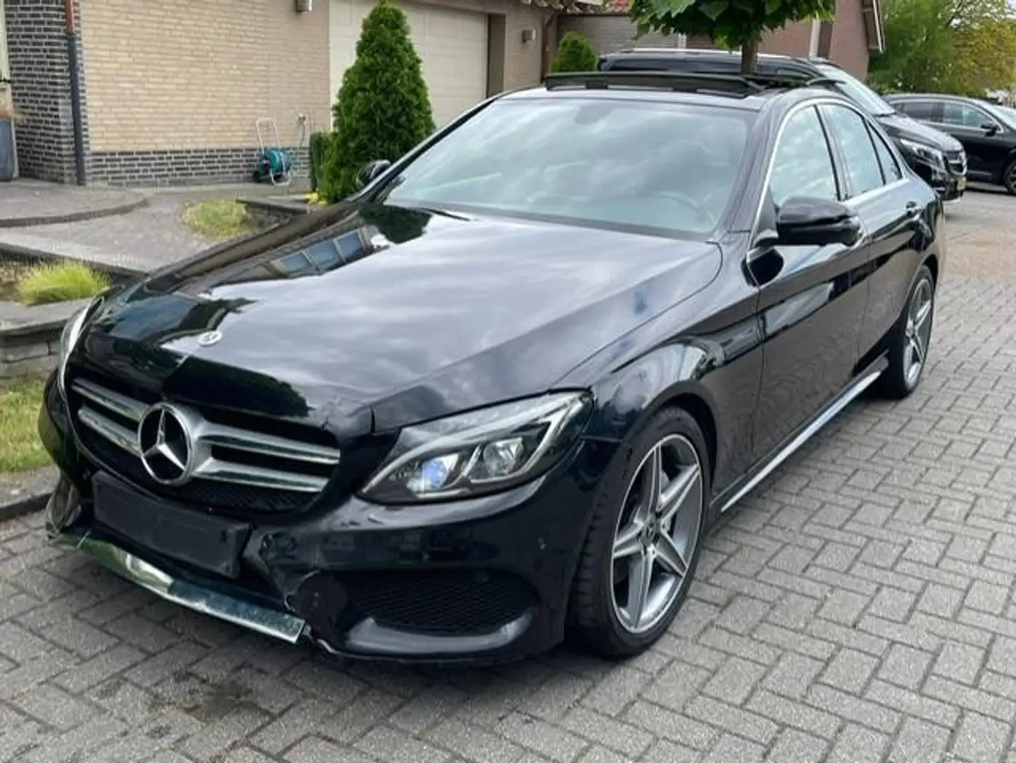 Mercedes-Benz C 220 d AMG LINE PANORAMADAK NAVI CAMERA Zwart - 1