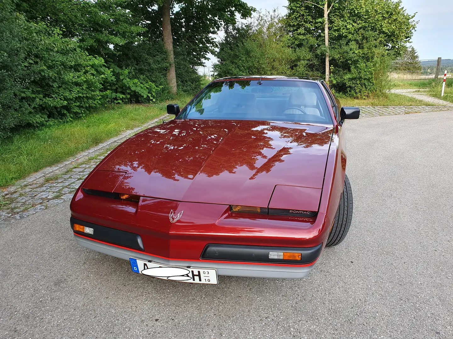 Pontiac Firebird 5L V8 172 PS TBI Automatik T-Top Rojo - 1