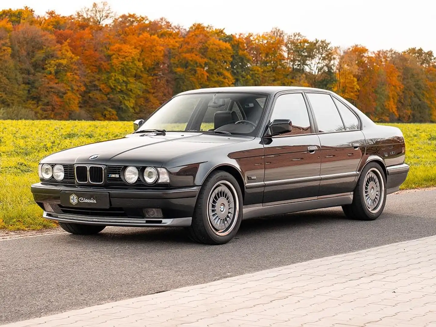 BMW M5 M5/87tkm/Erstlack/VolleHistorie! Noir - 2