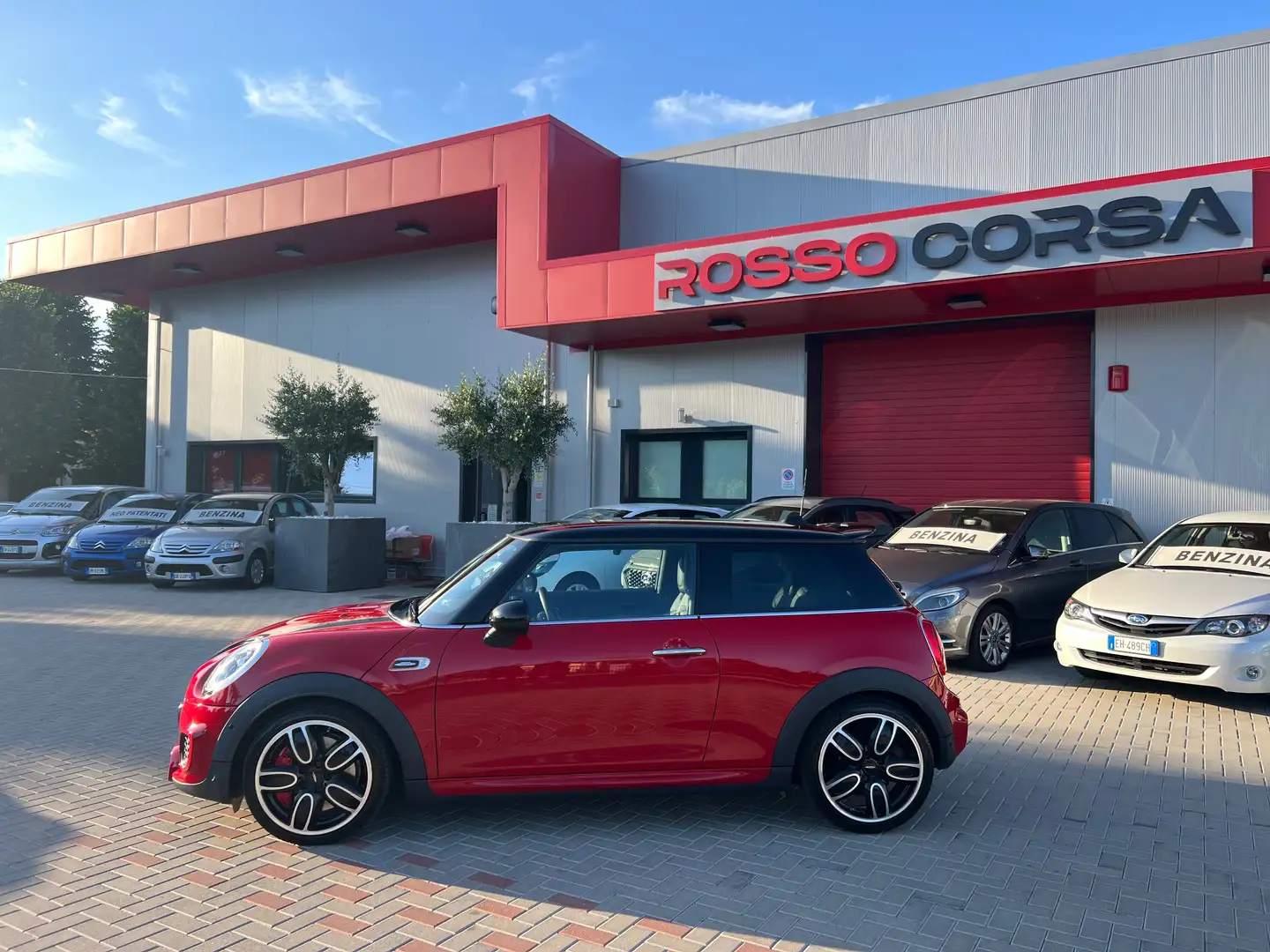 MINI John Cooper Works Mini 2.0 John Cooper Works 3p auto  PERFETTA Roşu - 2