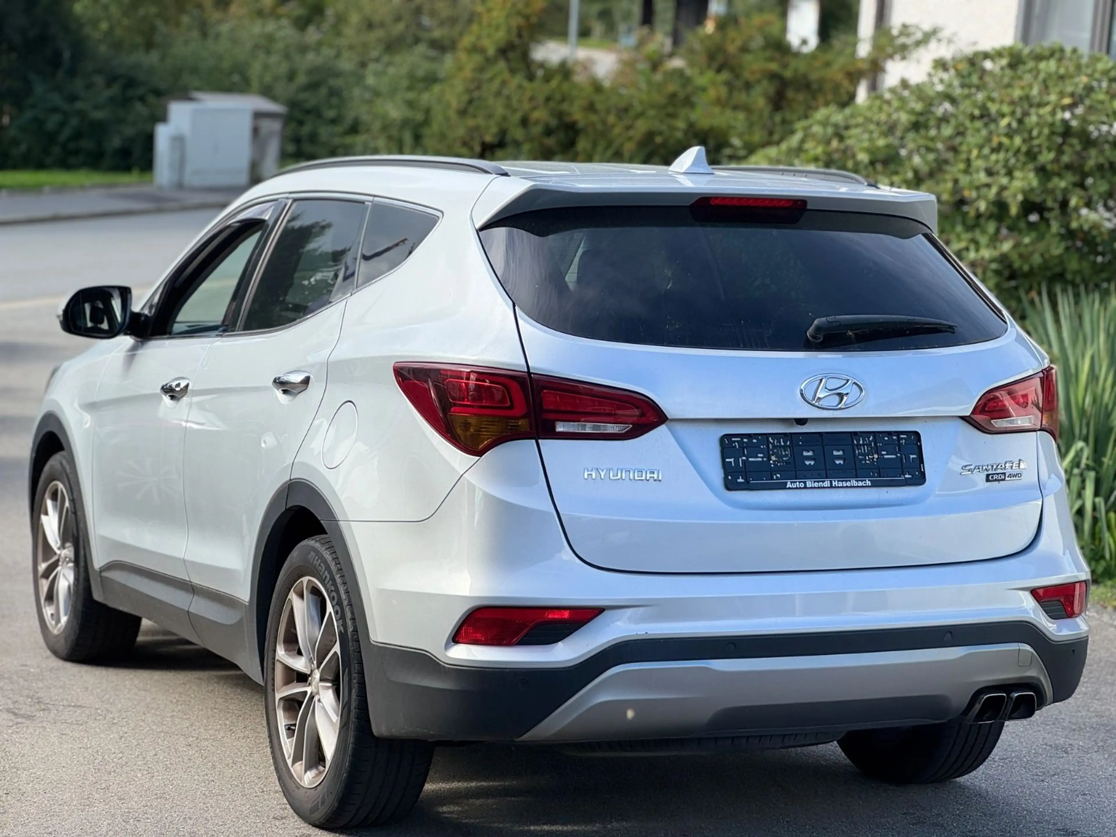 Hyundai SANTA FE blue Premium 4WD — photo 5