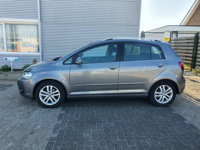 Volkswagen Golf Plus view 8
