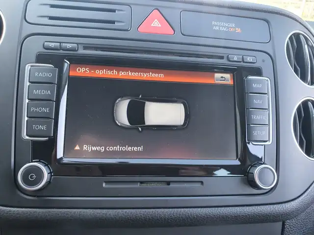Volkswagen Golf Plus view 10