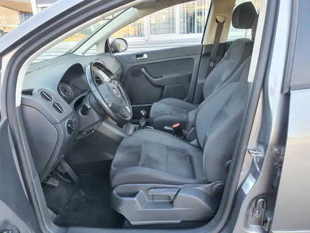 Volkswagen Golf Plus view 5