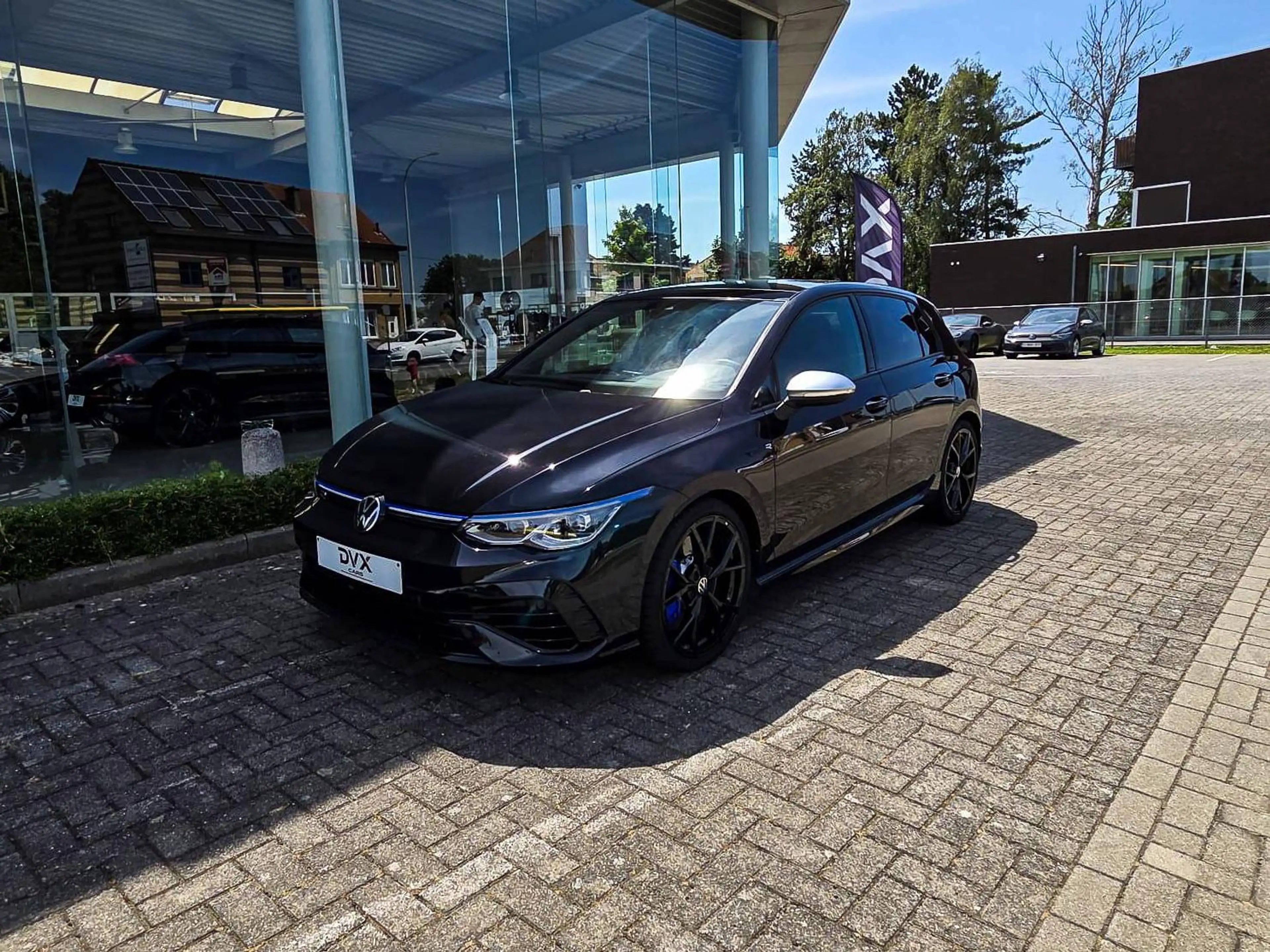 Volkswagen Golf R — photo 5