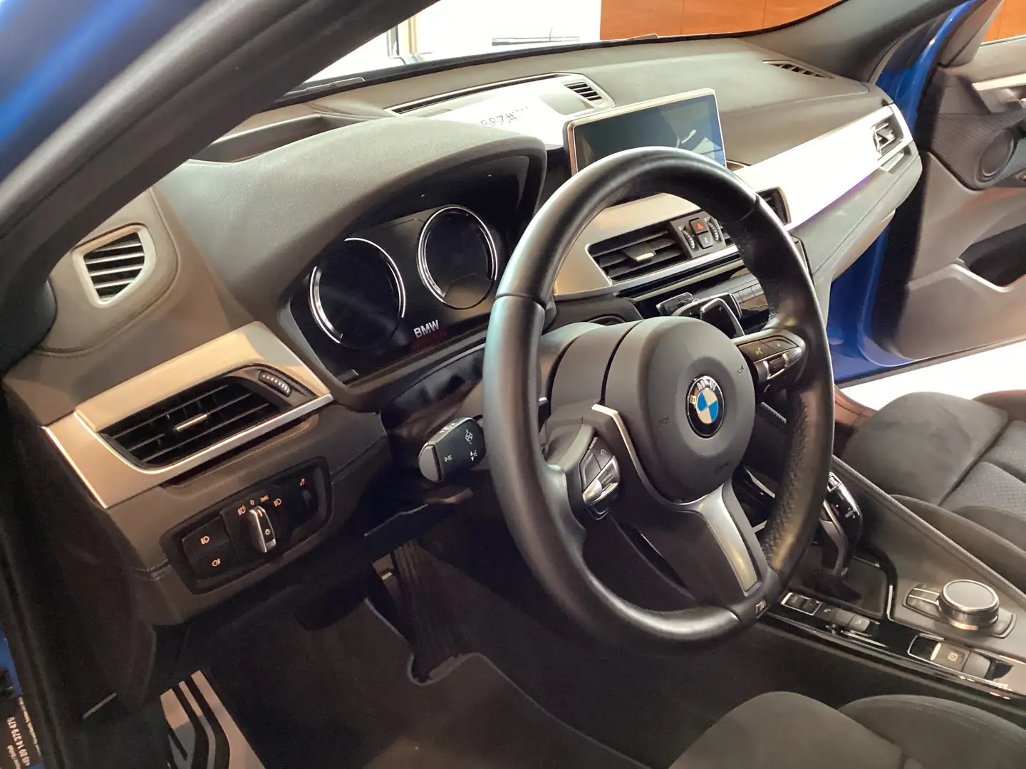 BMW X2 xDrive20d M Sportpaket Head-Up LED Tempomat Blauw - 2