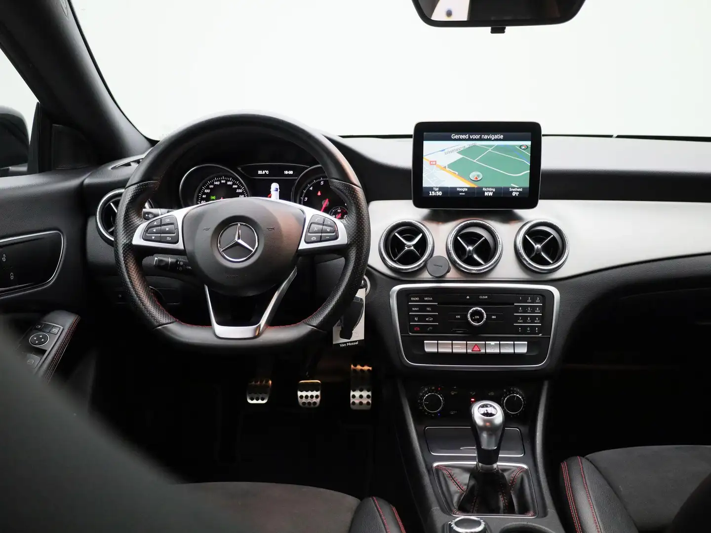 Mercedes-Benz CLA 180 AMG Night Edition Plus | NAVIGATIE | CLIMATE CONTR Noir - 2