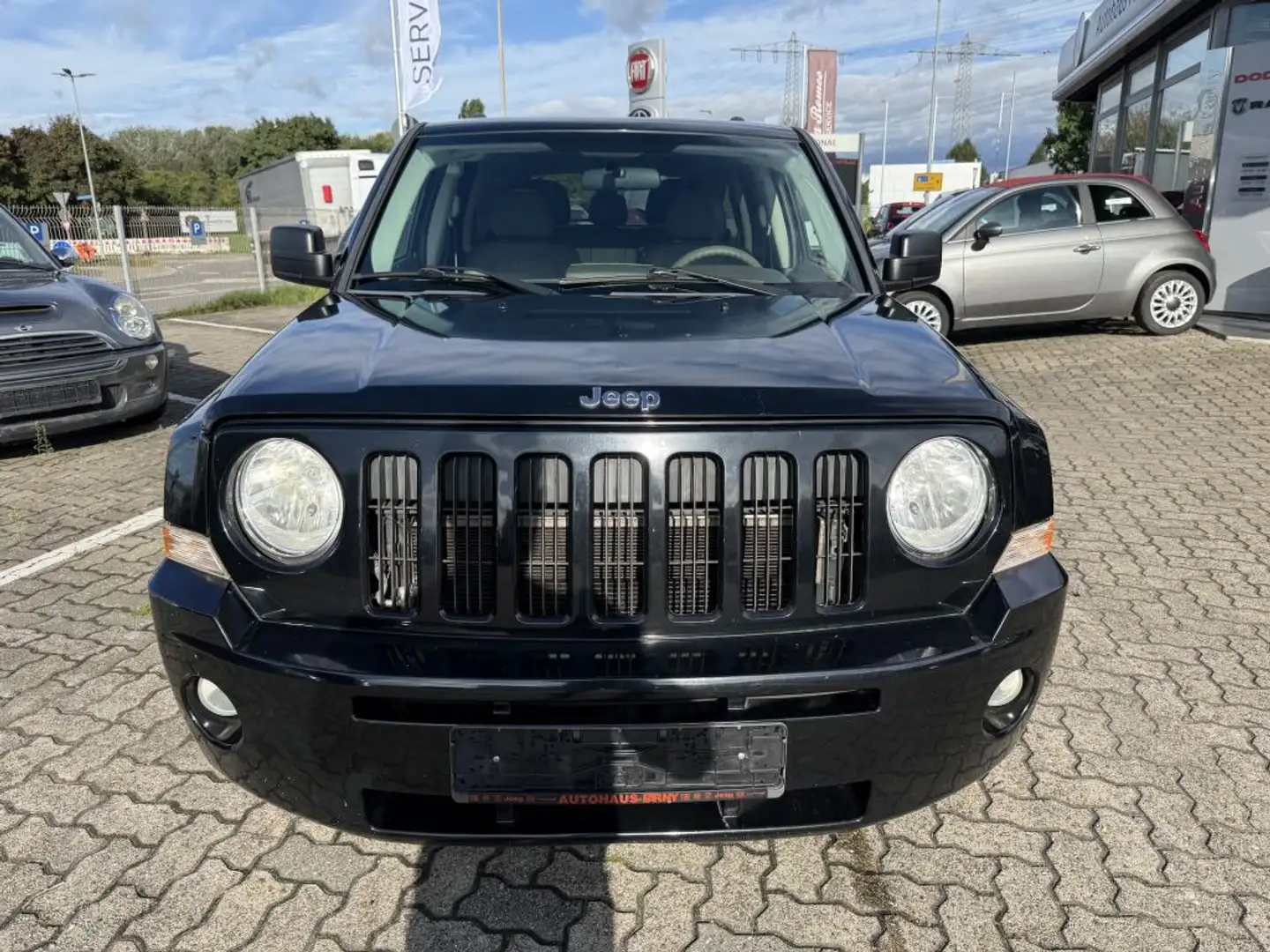Jeep Patriot 2.4 Sport Schwarz - 2