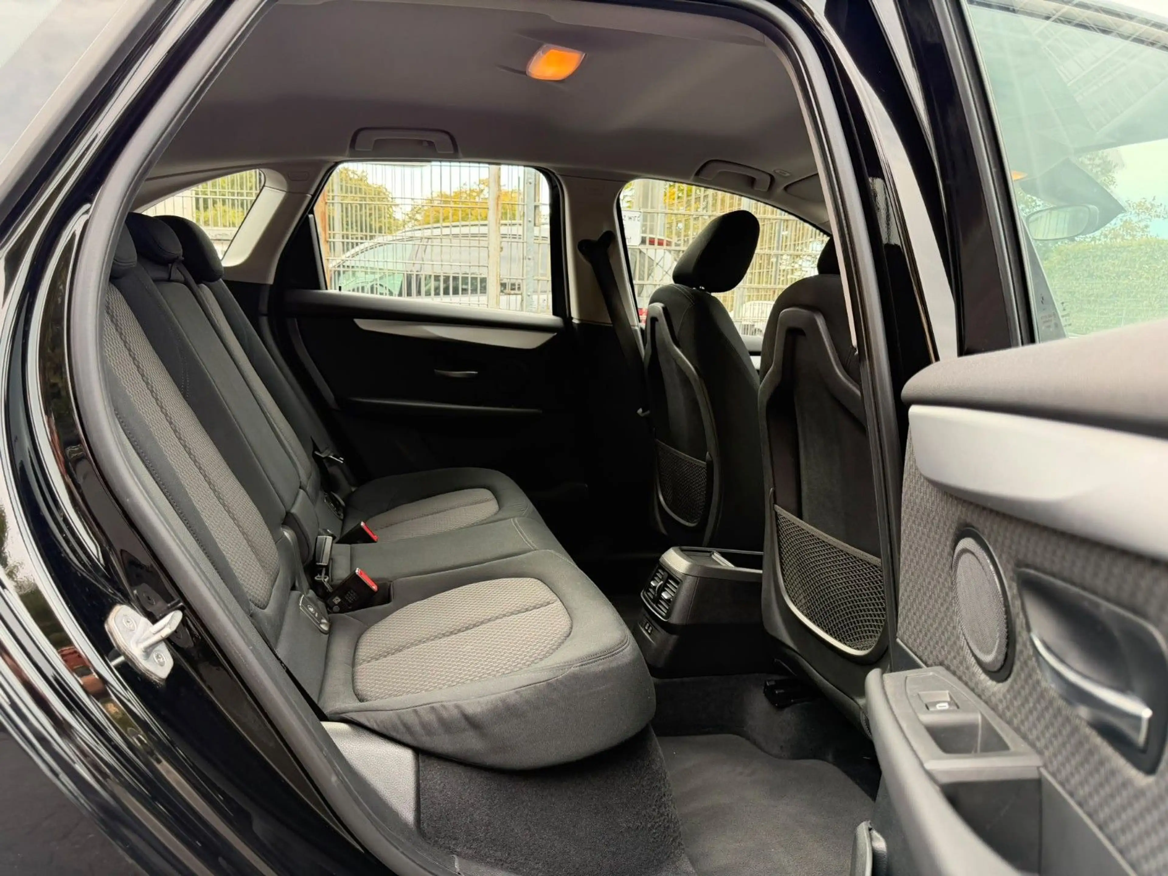 BMW 225 225 xe Active Tourer  iPerformance Navi-2.Hand- — photo 11