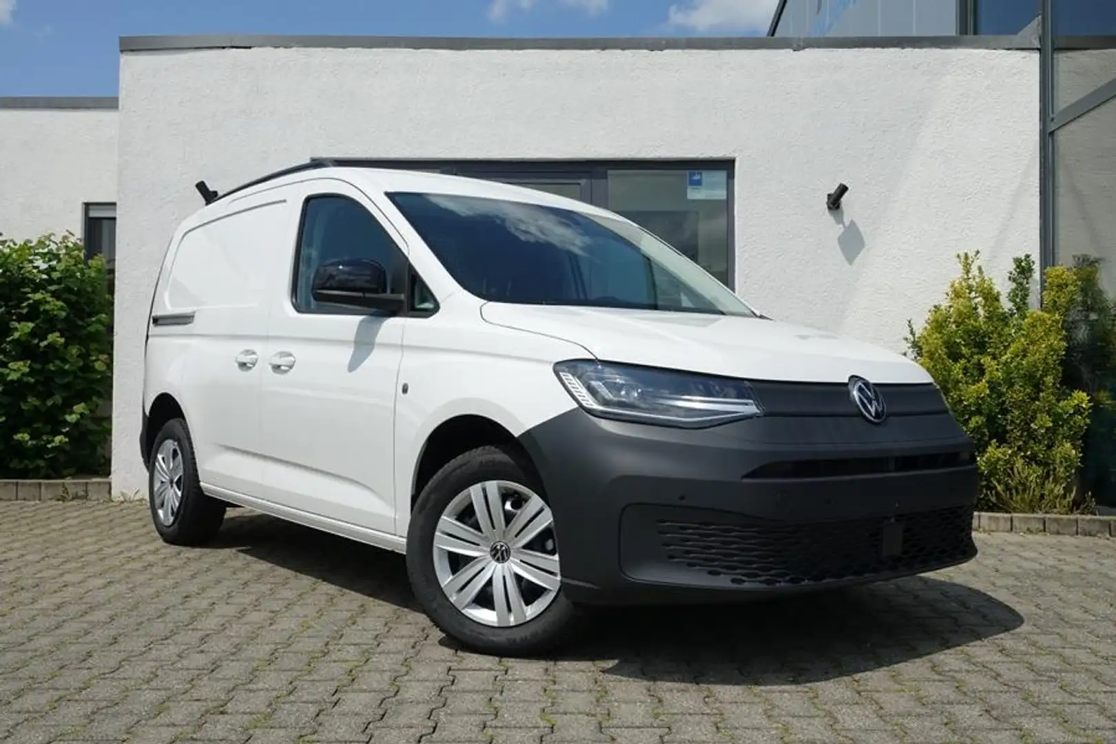 Volkswagen Caddy CARGO DSG UPE ca.: 43.500 EUR*! +AHK! White - 1