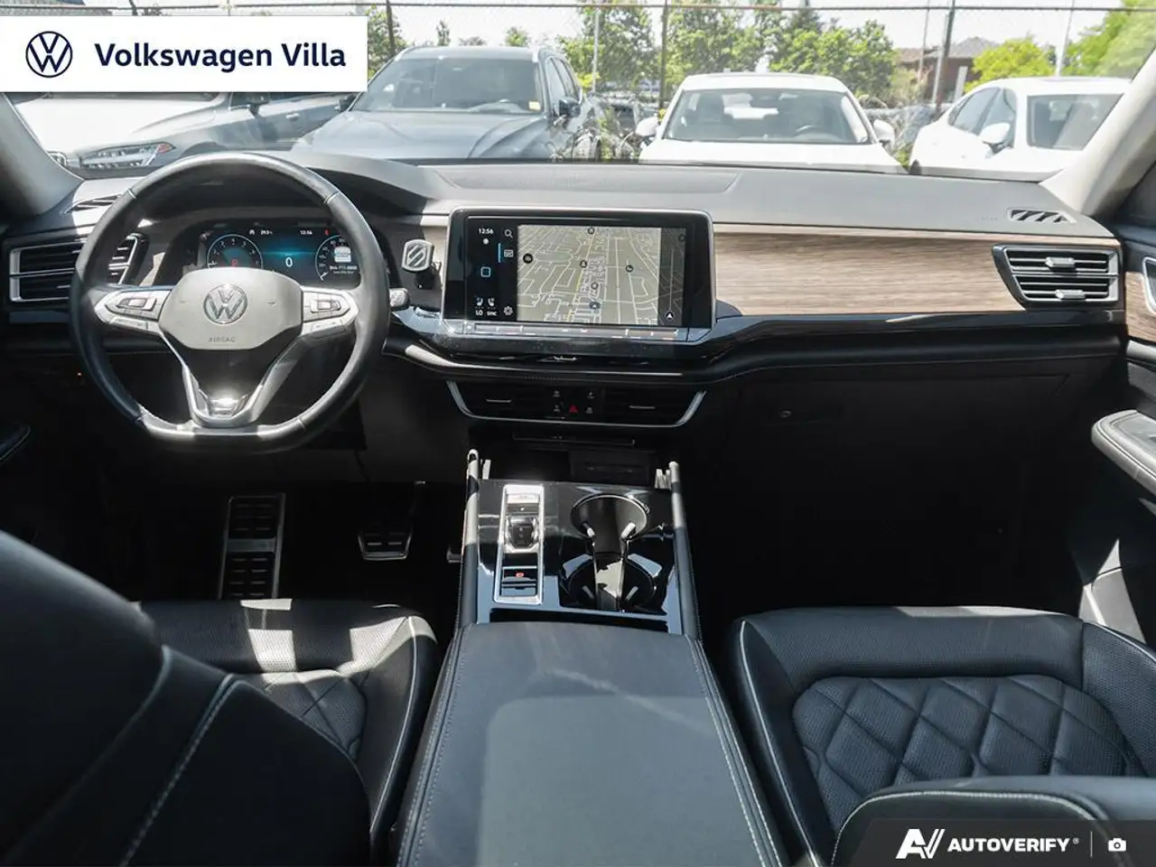 Volkswagen Atlas снимка Volkswagen Atlas